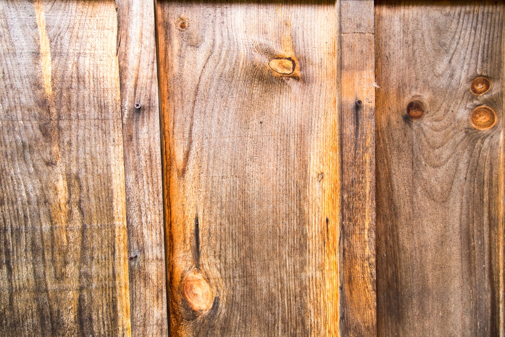 Gartenschrank aus Holz mit Flachdach